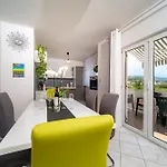 Apartman Lores Rab Town