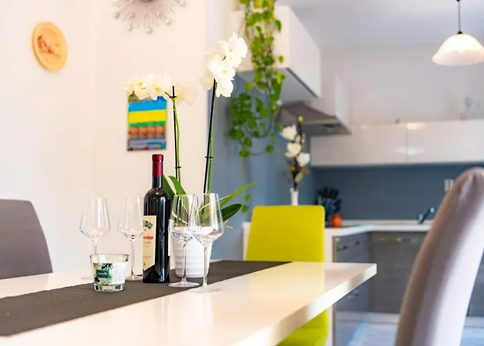 Lores Apartamento *